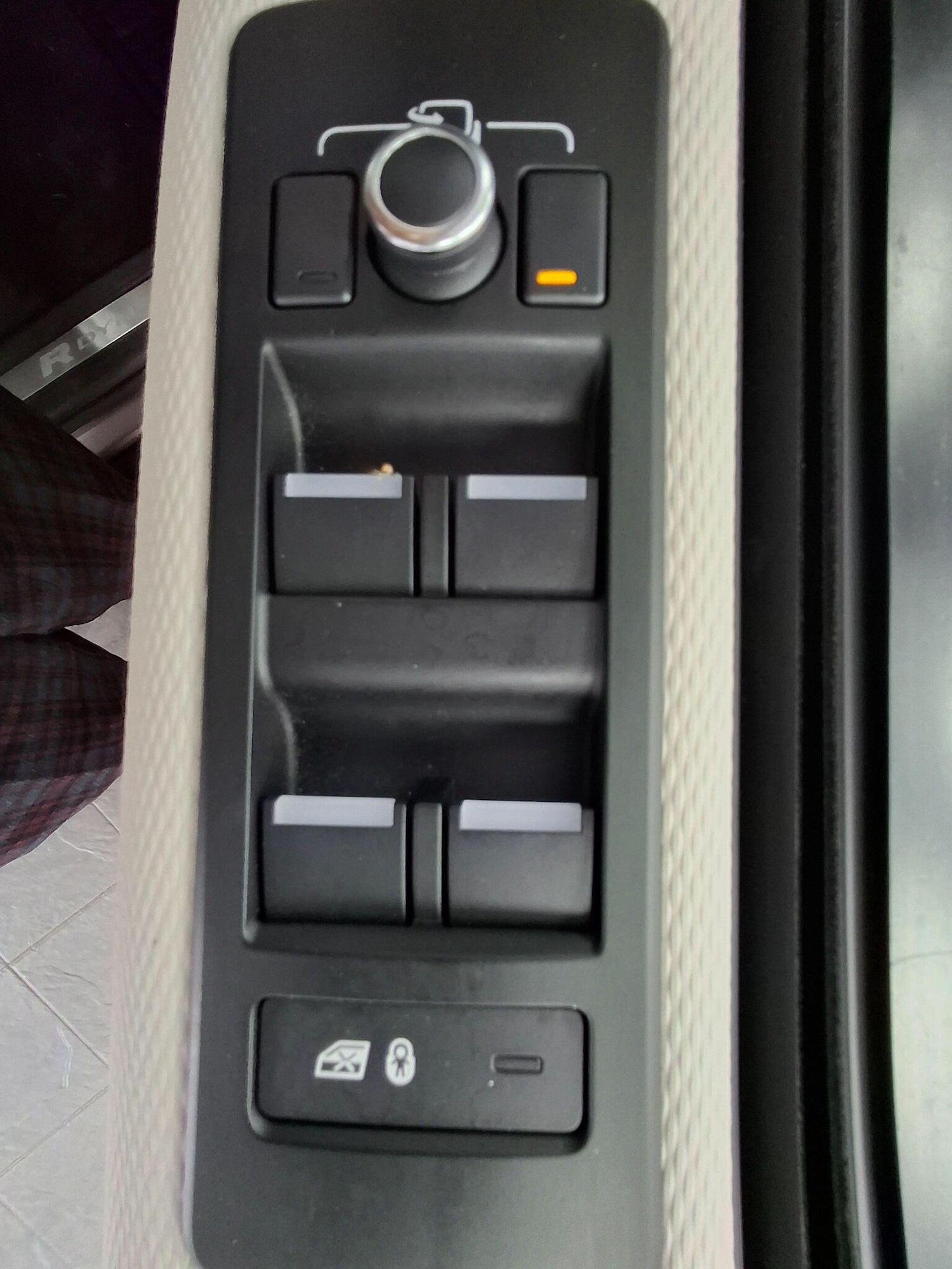 Used Land Rover Discovery 2021 for sale - 76305520: Photo 31