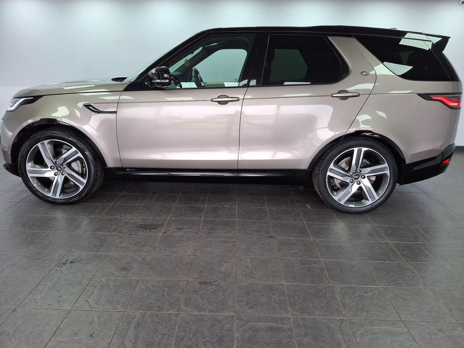 Used Land Rover Discovery 2021 for sale - 76305520: Photo 37