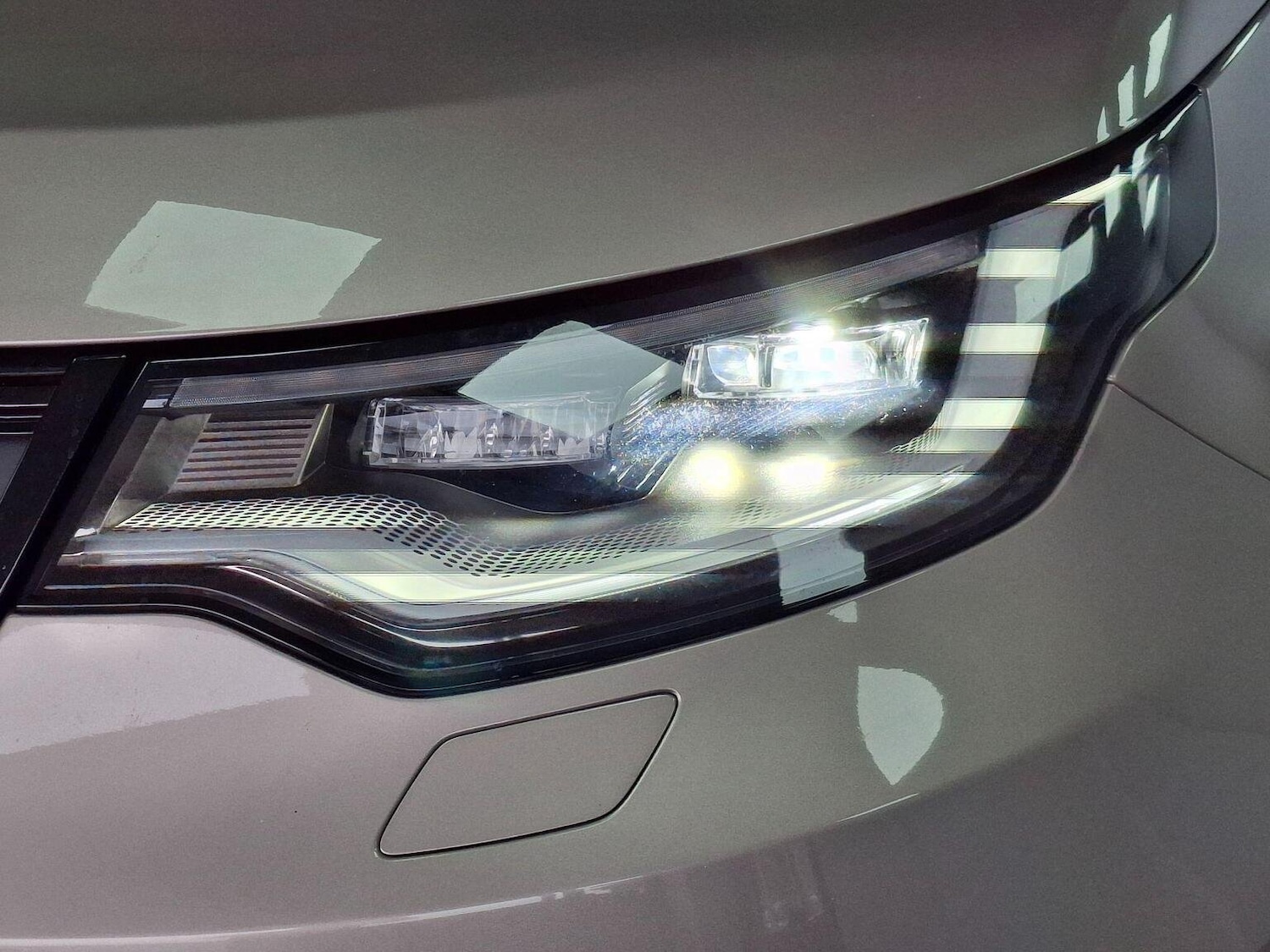 Used Land Rover Discovery 2021 for sale - 76305520: Photo 45