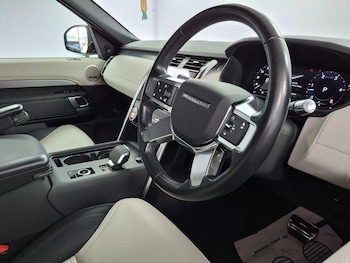 Used Land Rover Discovery 2021 for sale - 76305520: Photo 4