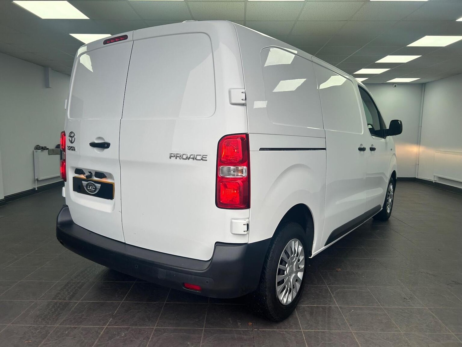 Used Toyota ProAce 2021 for sale - 77014780: Photo 8