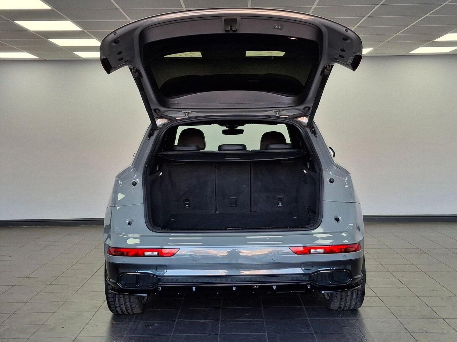 Used Audi SQ5 2020 for sale - 76396997: Photo 95