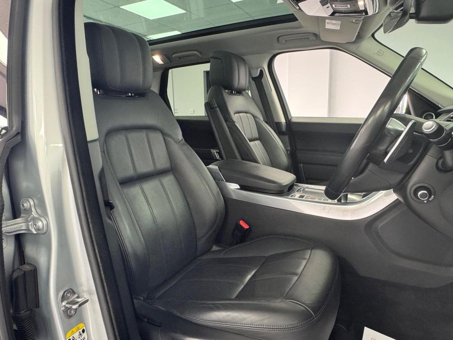 Used Land Rover Range Rover Sport 2021 for sale - 77464819: Photo 6