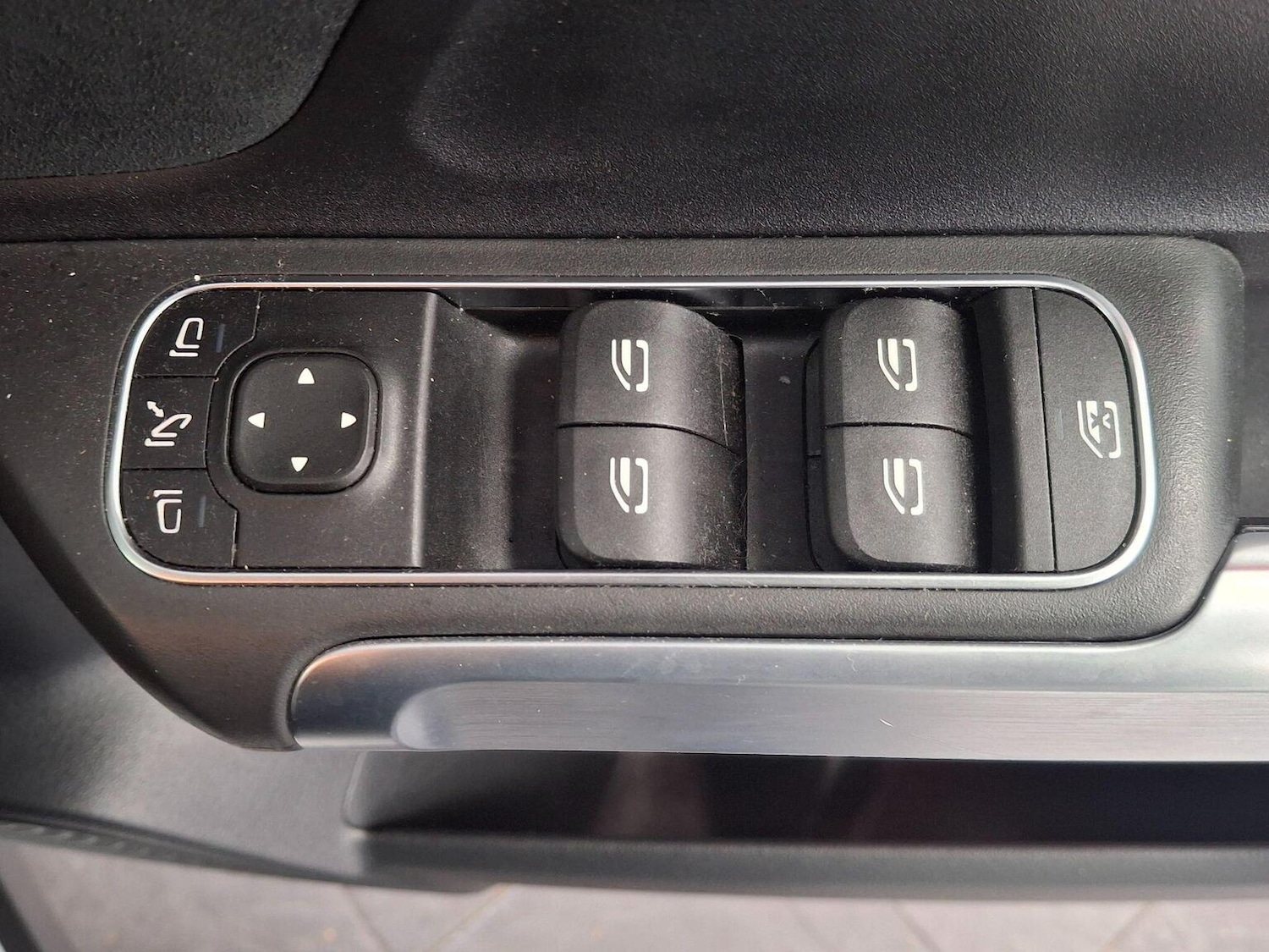 Used Mercedes-Benz GLB 2022 for sale - 76799143: Photo 25