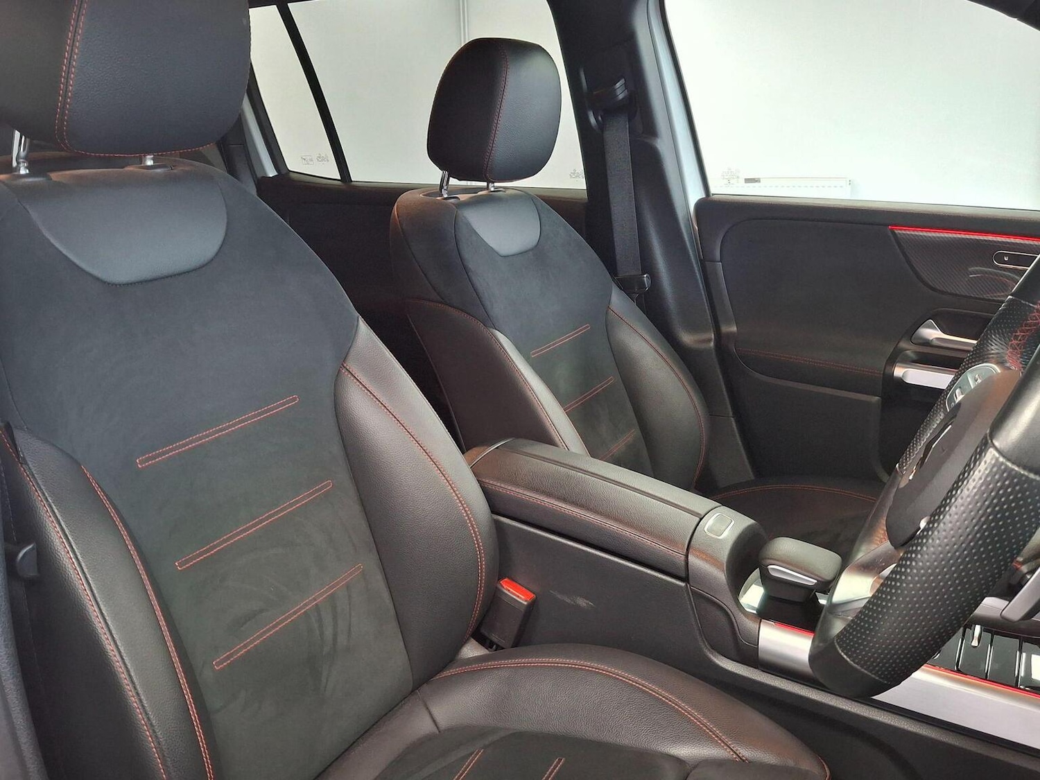 Used Mercedes-Benz GLB 2022 for sale - 76799143: Photo 51