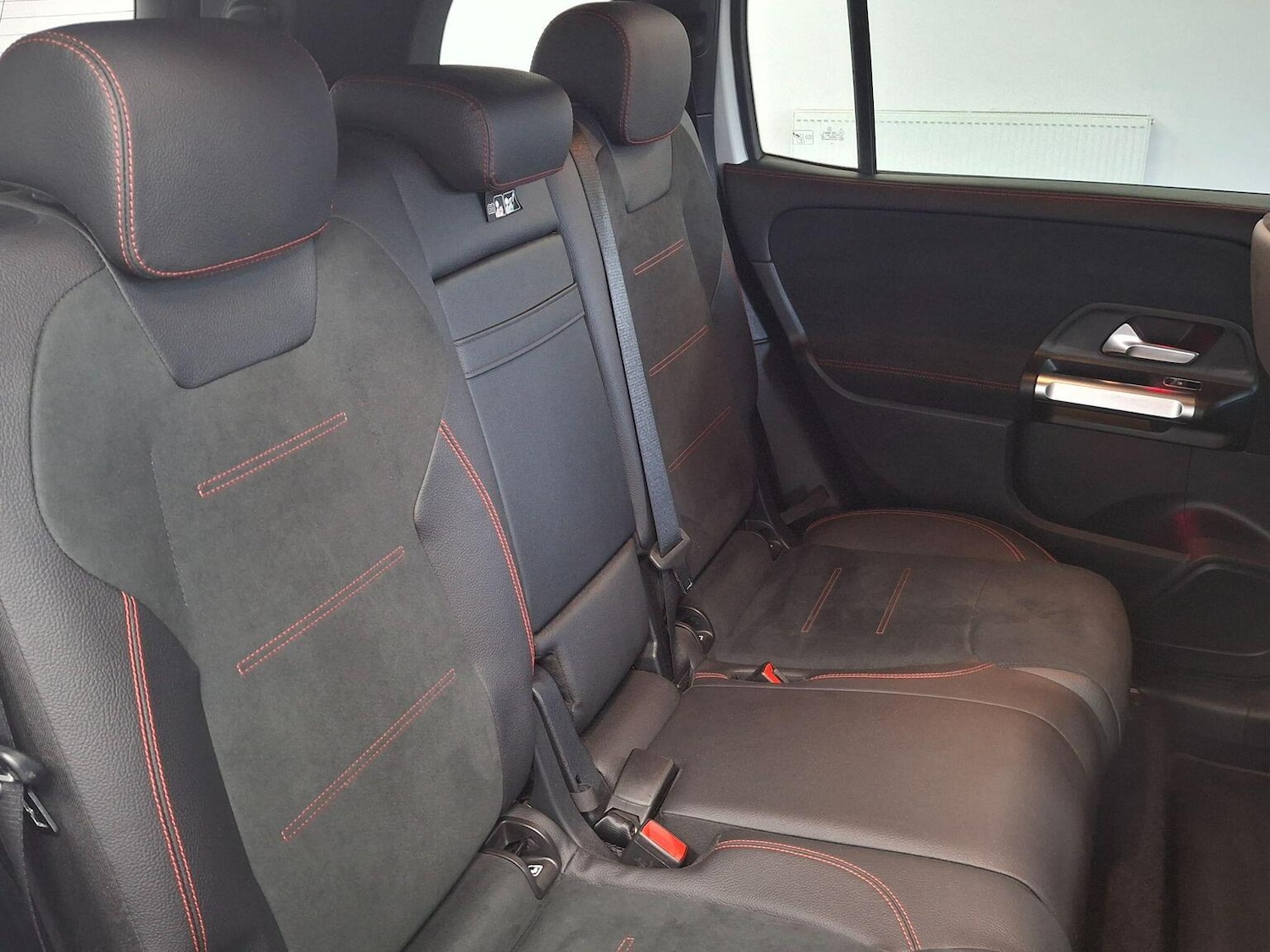 Used Mercedes-Benz GLB 2022 for sale - 76799143: Photo 6