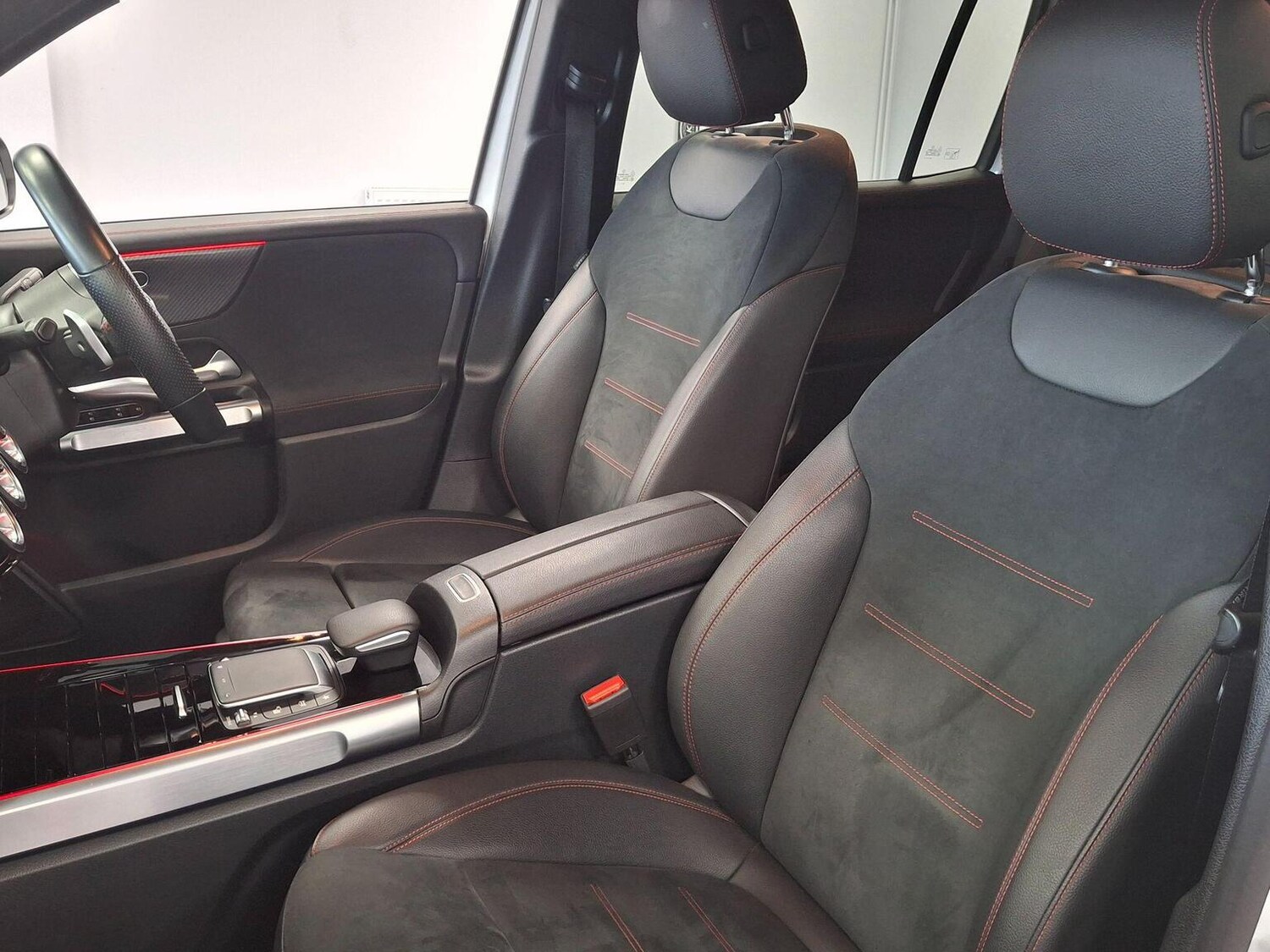 Used Mercedes-Benz GLB 2022 for sale - 76799143: Photo 89