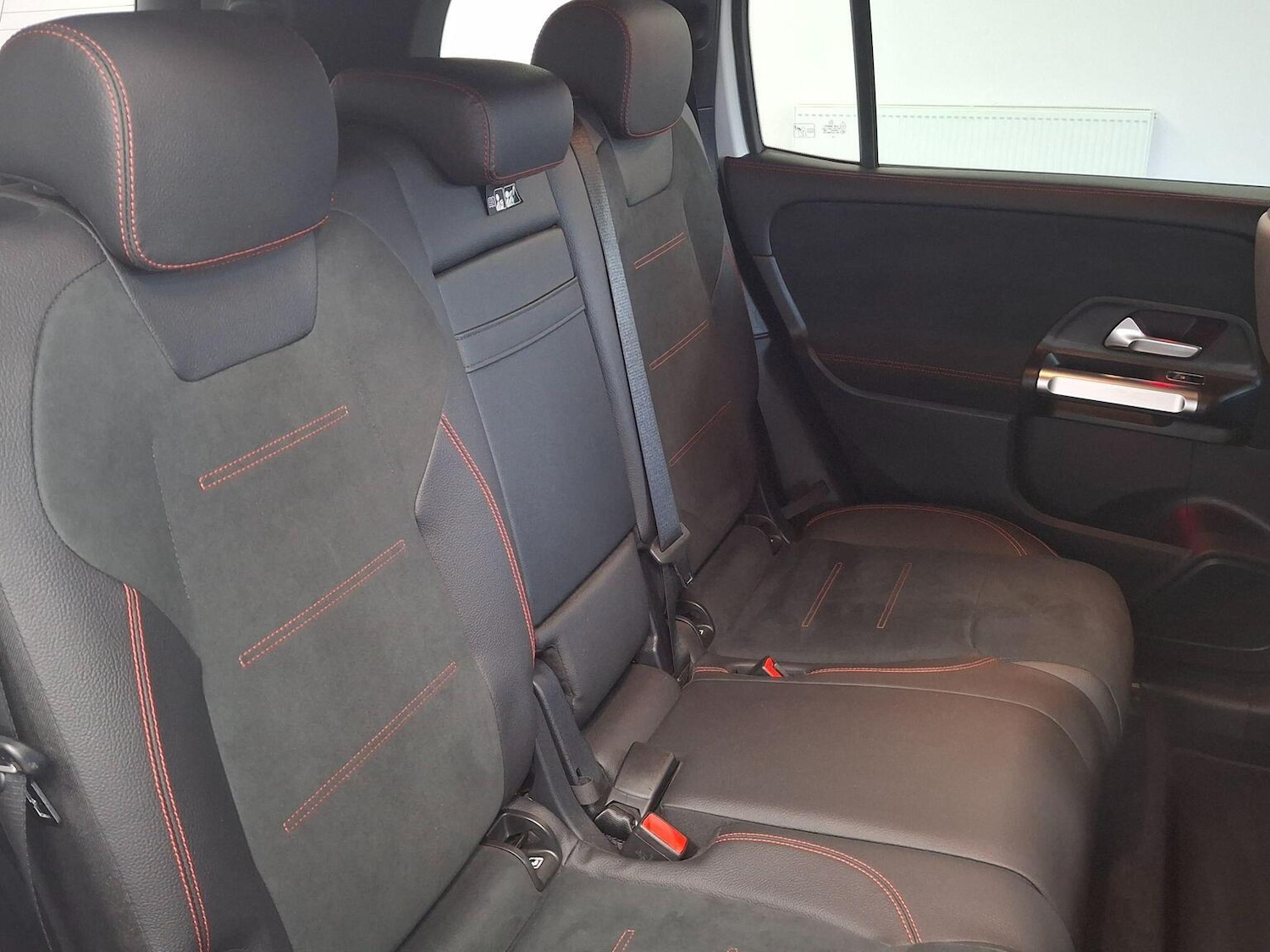 Used Mercedes-Benz GLB 2022 for sale - 76799143: Photo 90