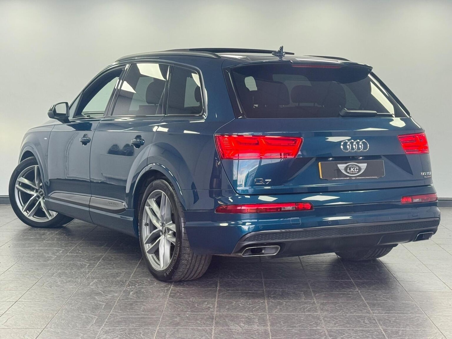 Used Audi Q7 2019 for sale - 76559975: Photo 12