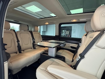 Used Mercedes-Benz V-Class 2022 for sale - 75399566: Photo