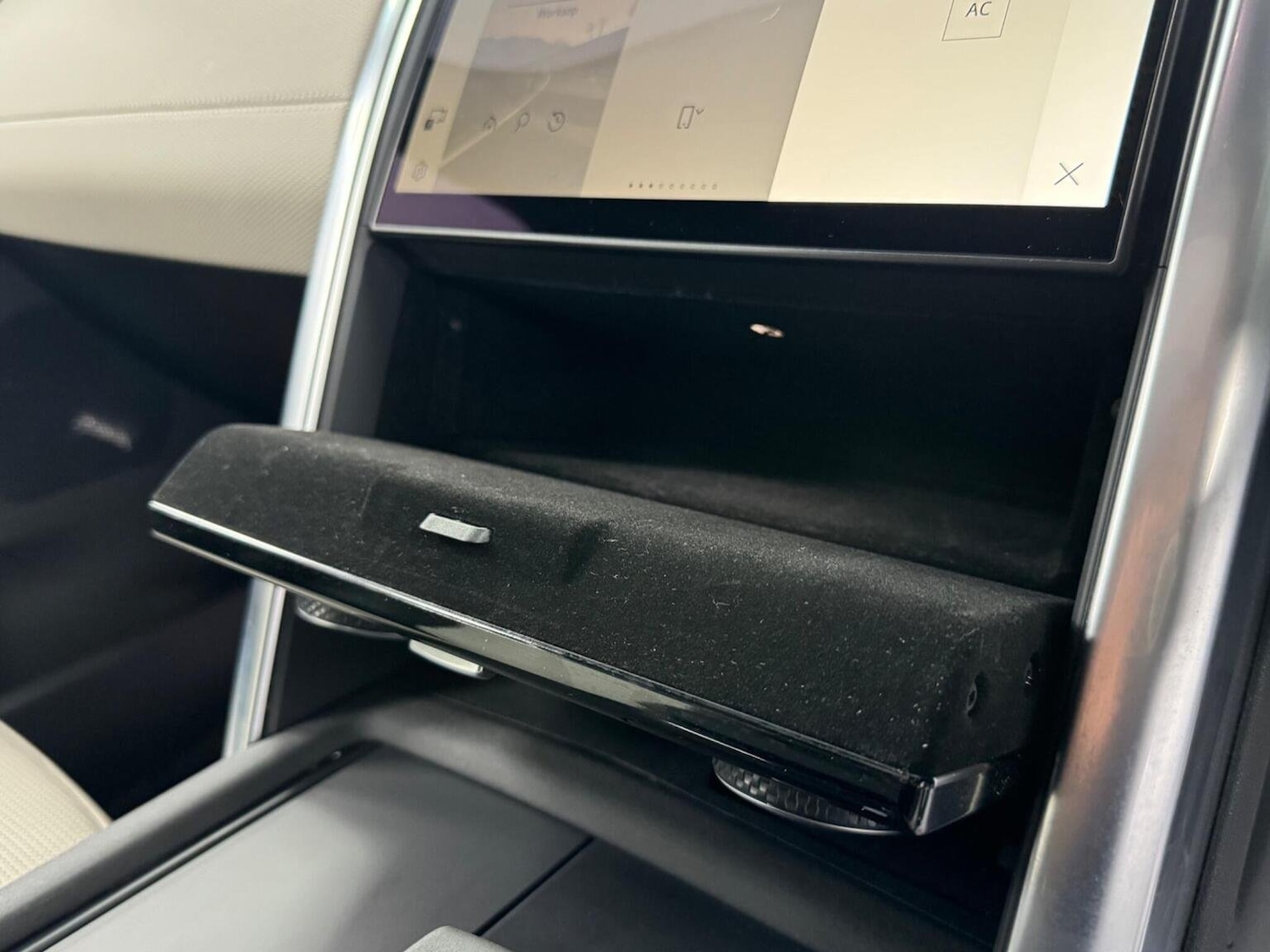 Used Land Rover Discovery 2021 for sale - 76769434: Photo 24