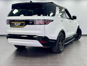 Used Land Rover Discovery 2021 for sale - 76769434: Photo