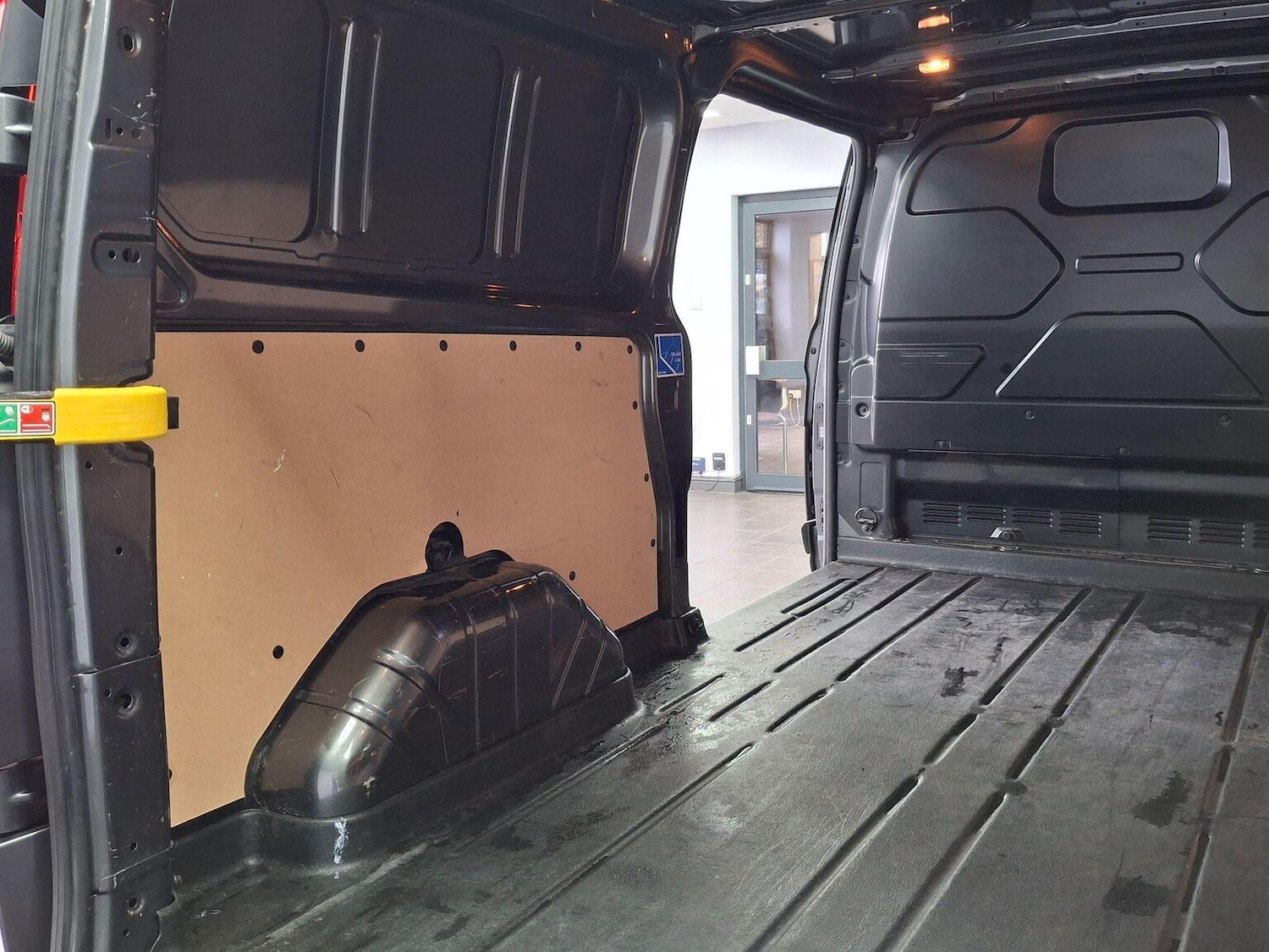 Used Ford Transit Custom 2023 for sale - 76430980: Photo 38