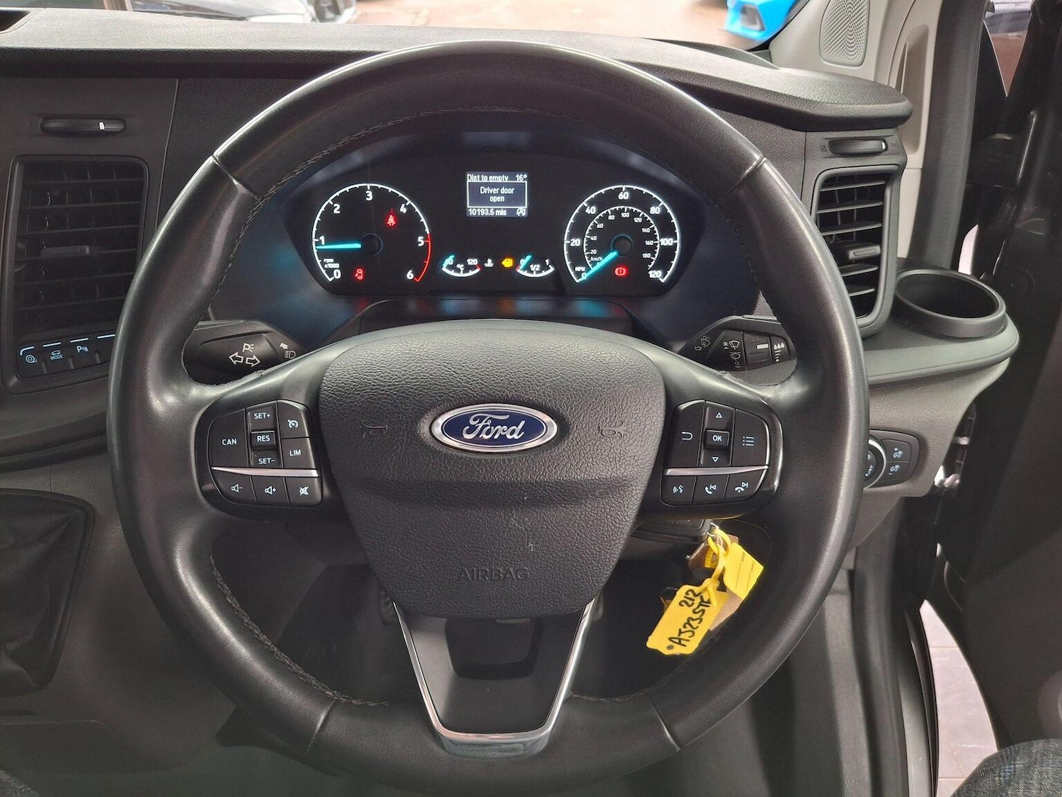 Used Ford Transit Custom 2023 for sale - 76430980: Photo 4