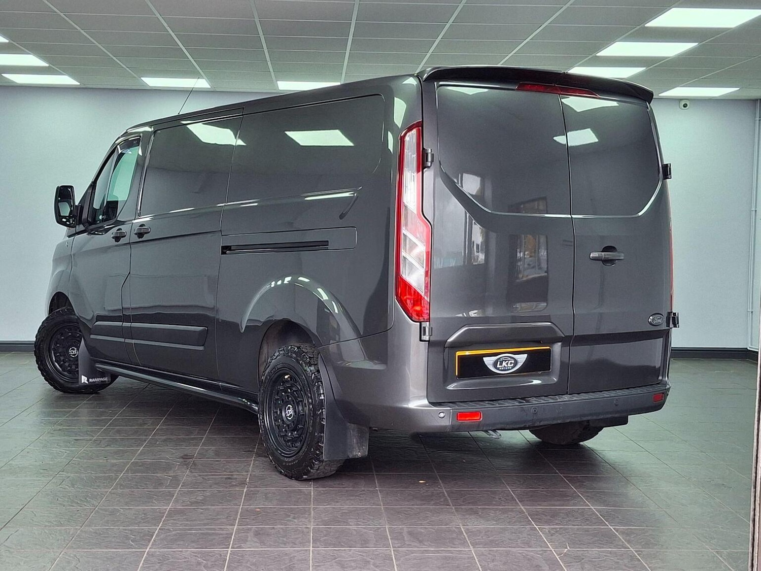 Used Ford Transit Custom 2023 for sale - 76430980: Photo 45