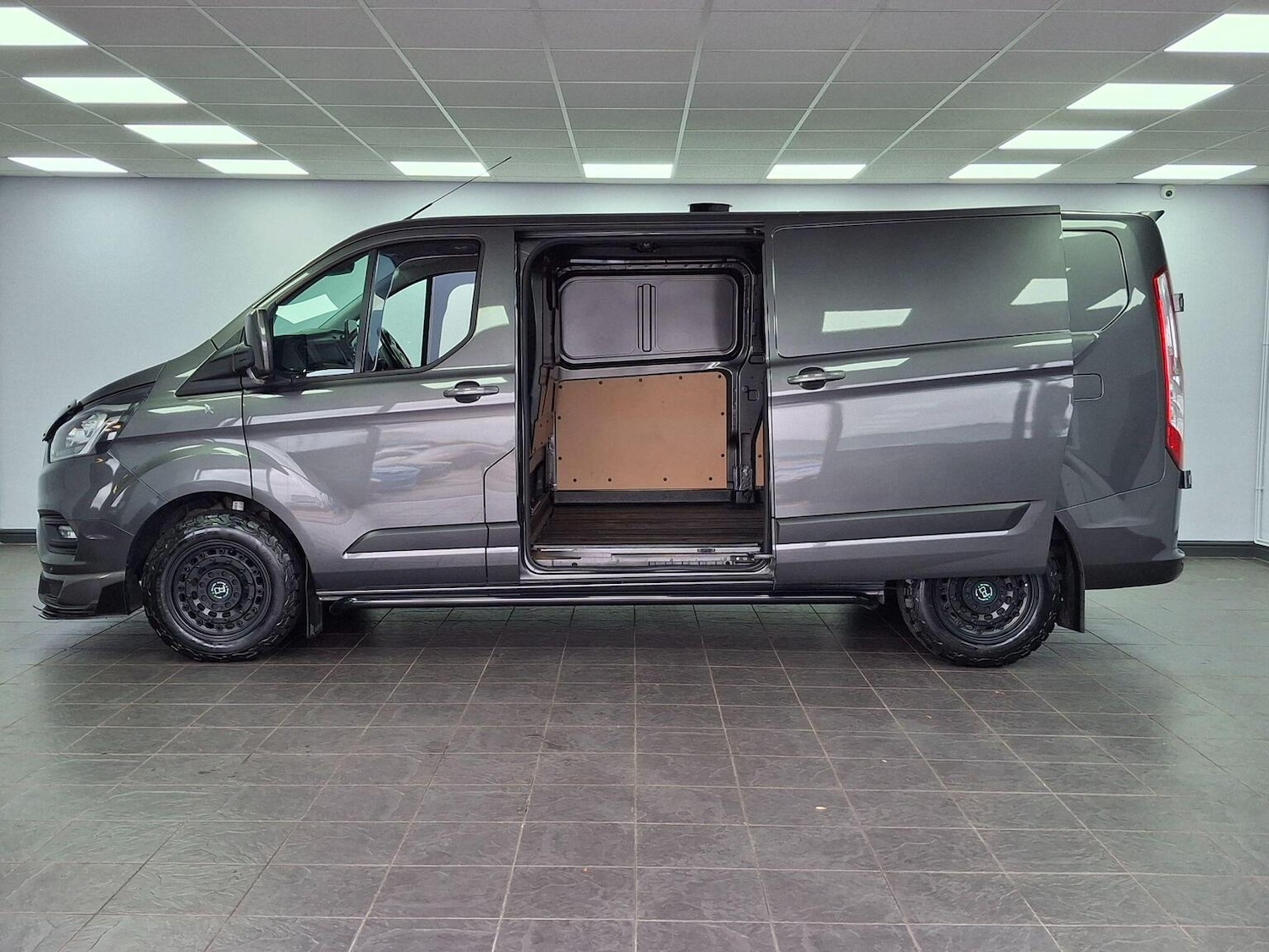 Used Ford Transit Custom 2023 for sale - 76430980: Photo 46