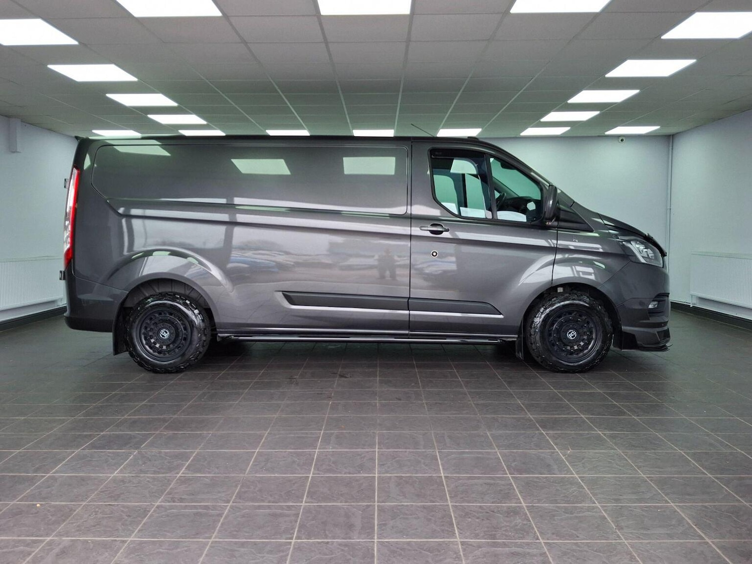 Used Ford Transit Custom 2023 for sale - 76430980: Photo 49