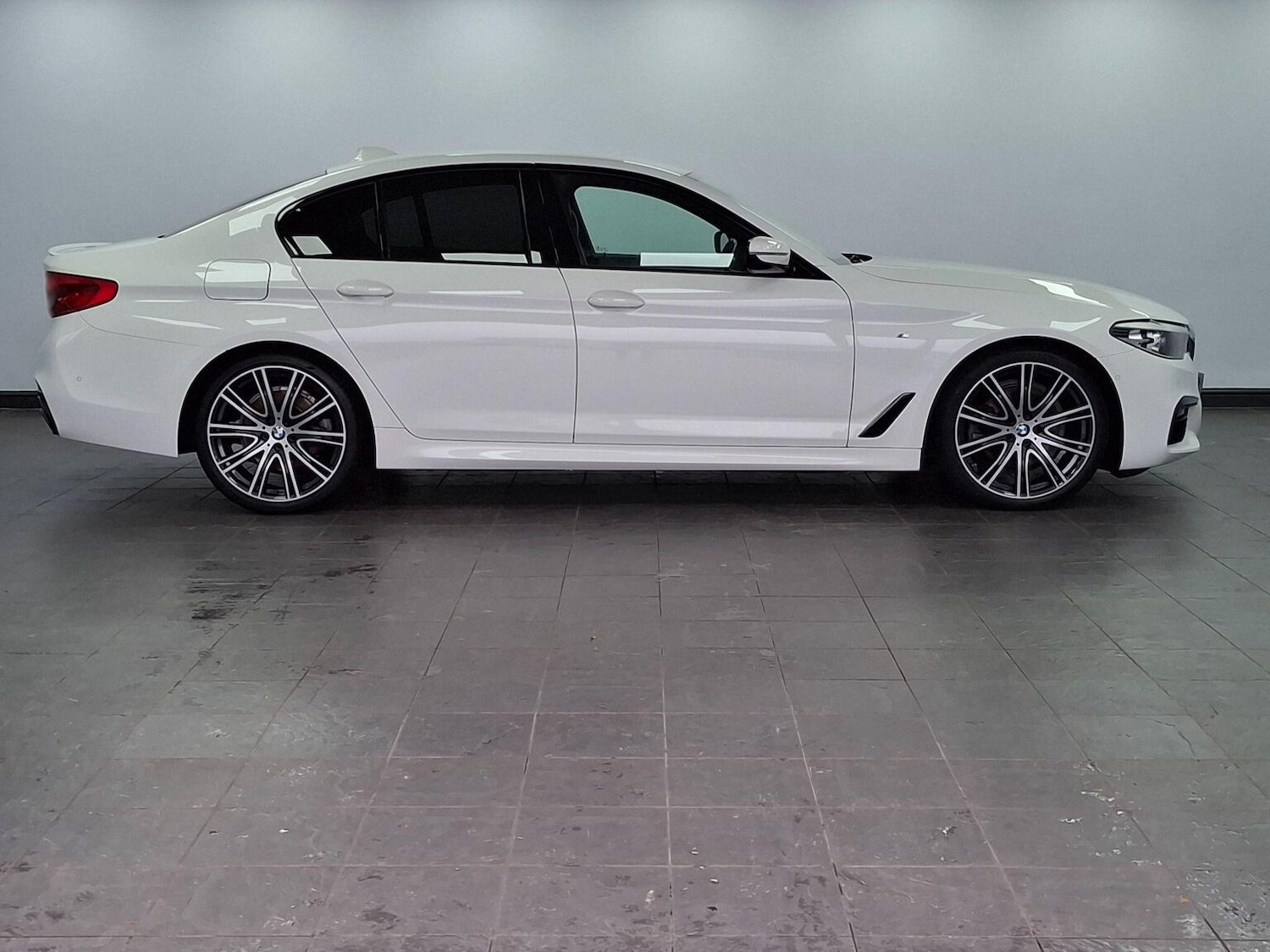 Used BMW 5 Series 2020 for sale - 76560064: Photo 40