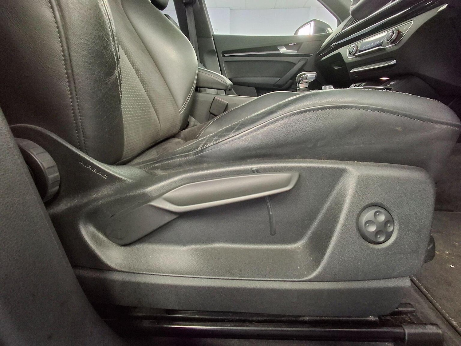 Used Audi Q5 2019 for sale - 76536718: Photo 40