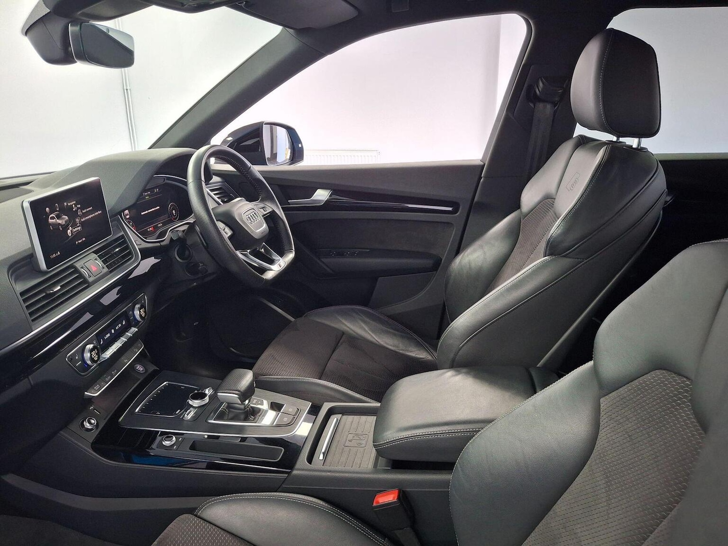 Used Audi Q5 2019 for sale - 76536718: Photo 41