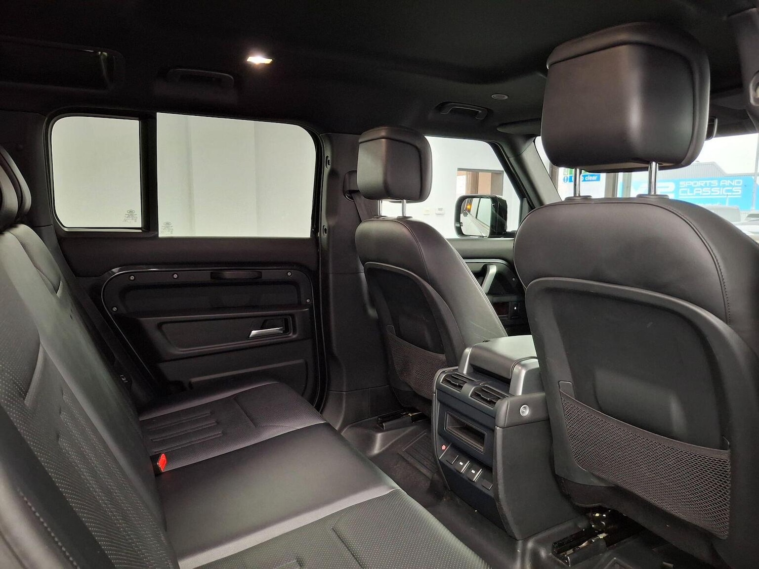 Used Land Rover Defender 2023 for sale - 77781813: Photo 17