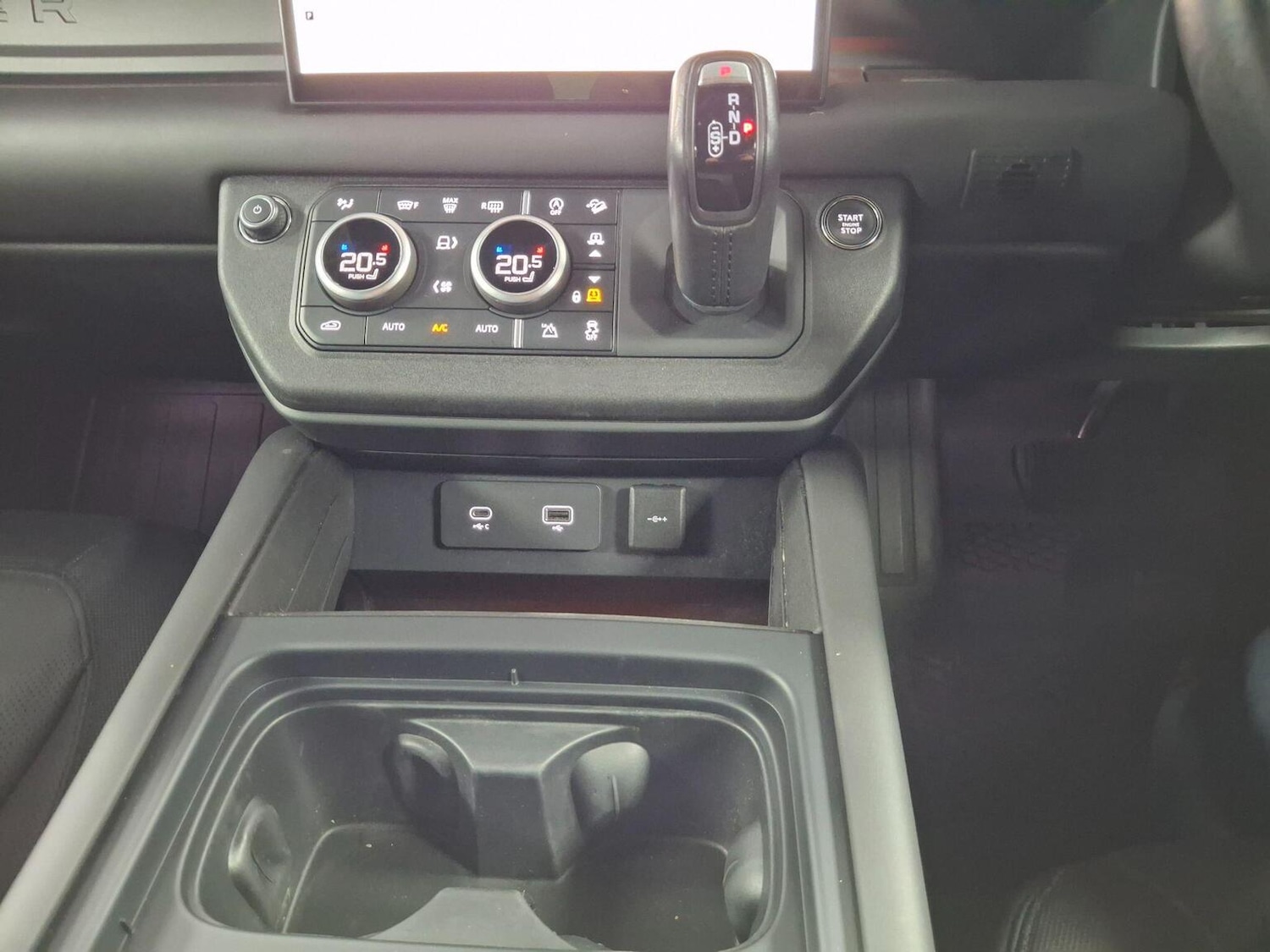 Used Land Rover Defender 2023 for sale - 77781813: Photo 20