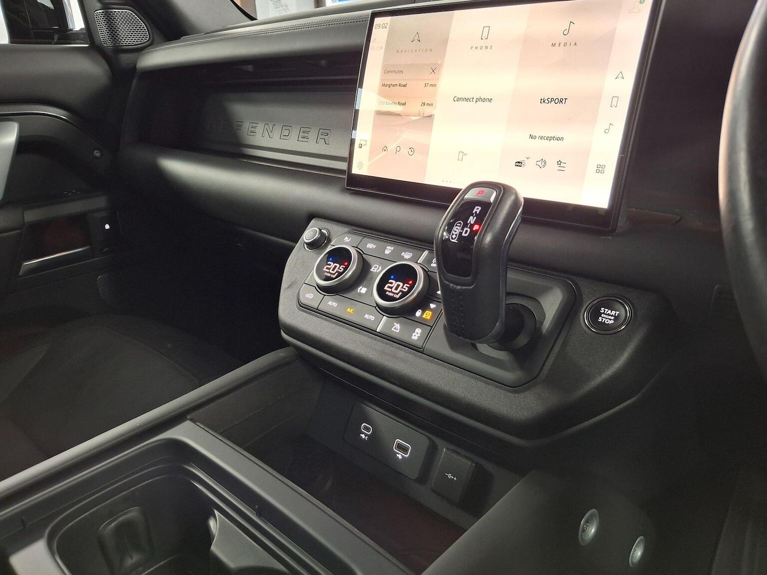 Used Land Rover Defender 2023 for sale - 77781813: Photo 22