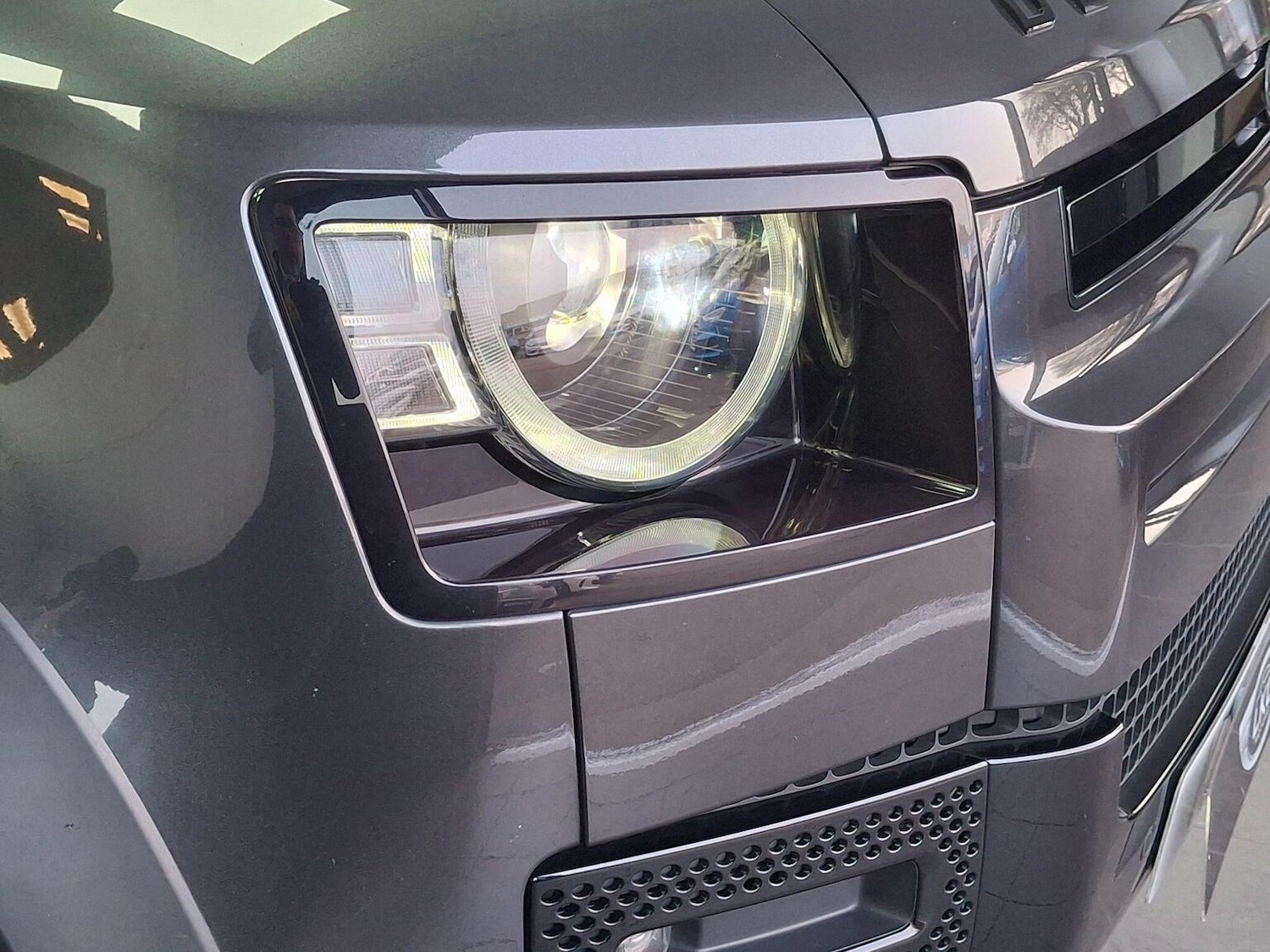 Used Land Rover Defender 2023 for sale - 77781813: Photo 30