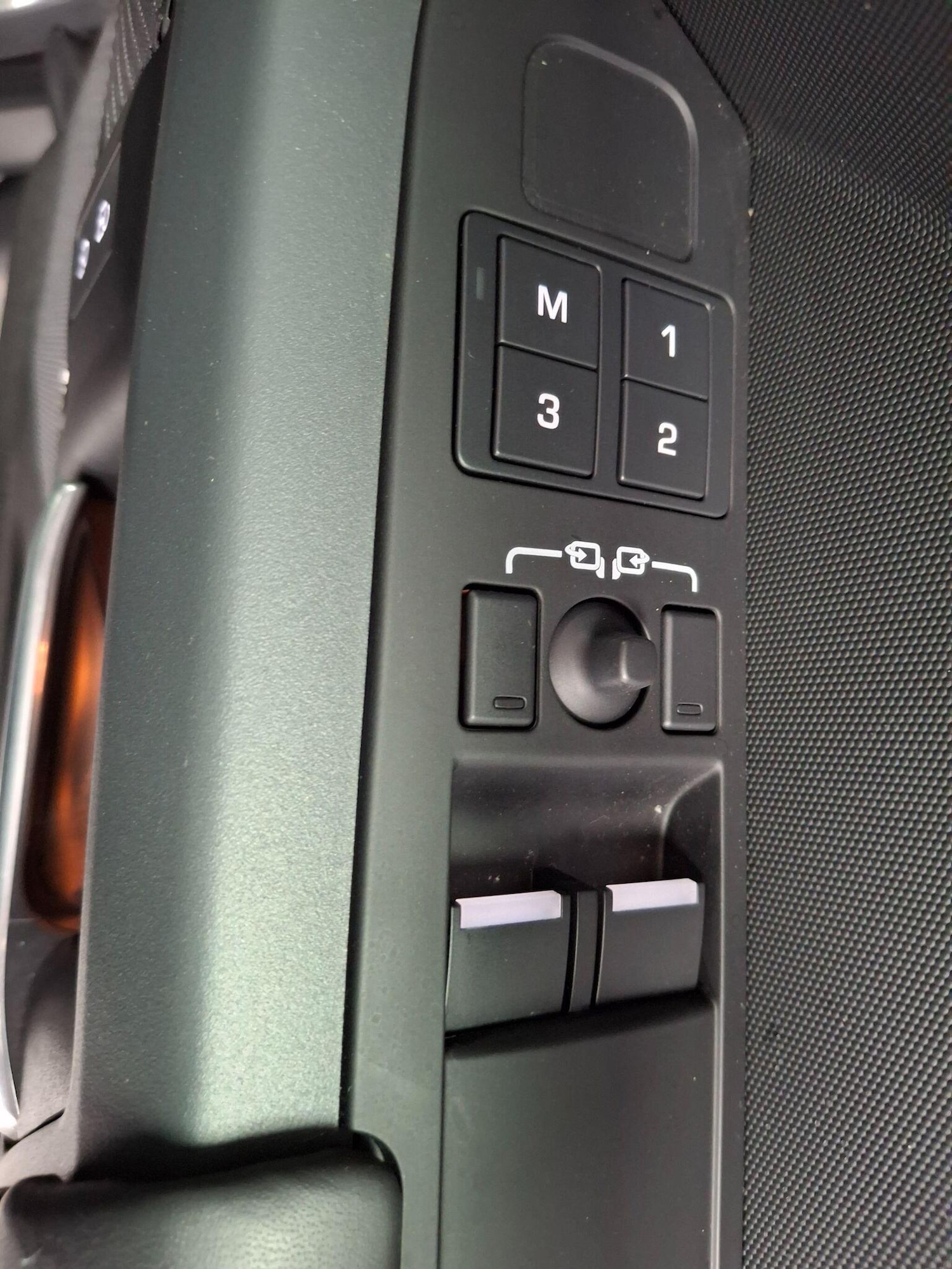 Used Land Rover Defender 2023 for sale - 77781813: Photo 58