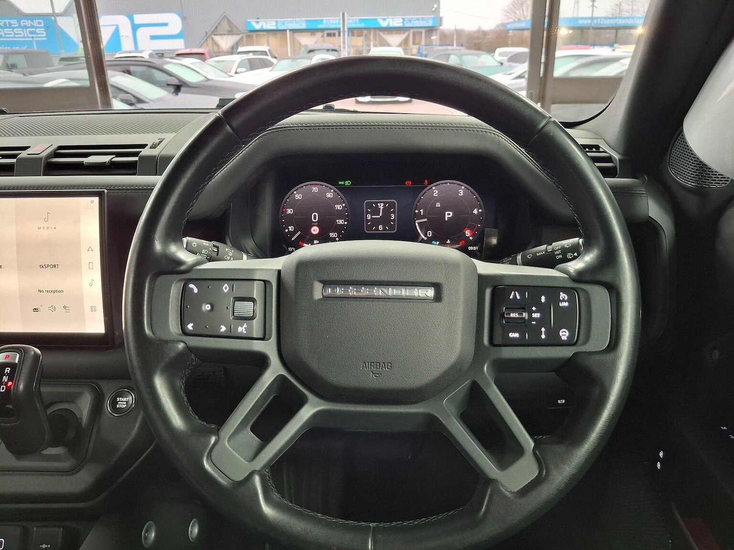 Used Land Rover Defender 2023 for sale - 77781813: Photo 6