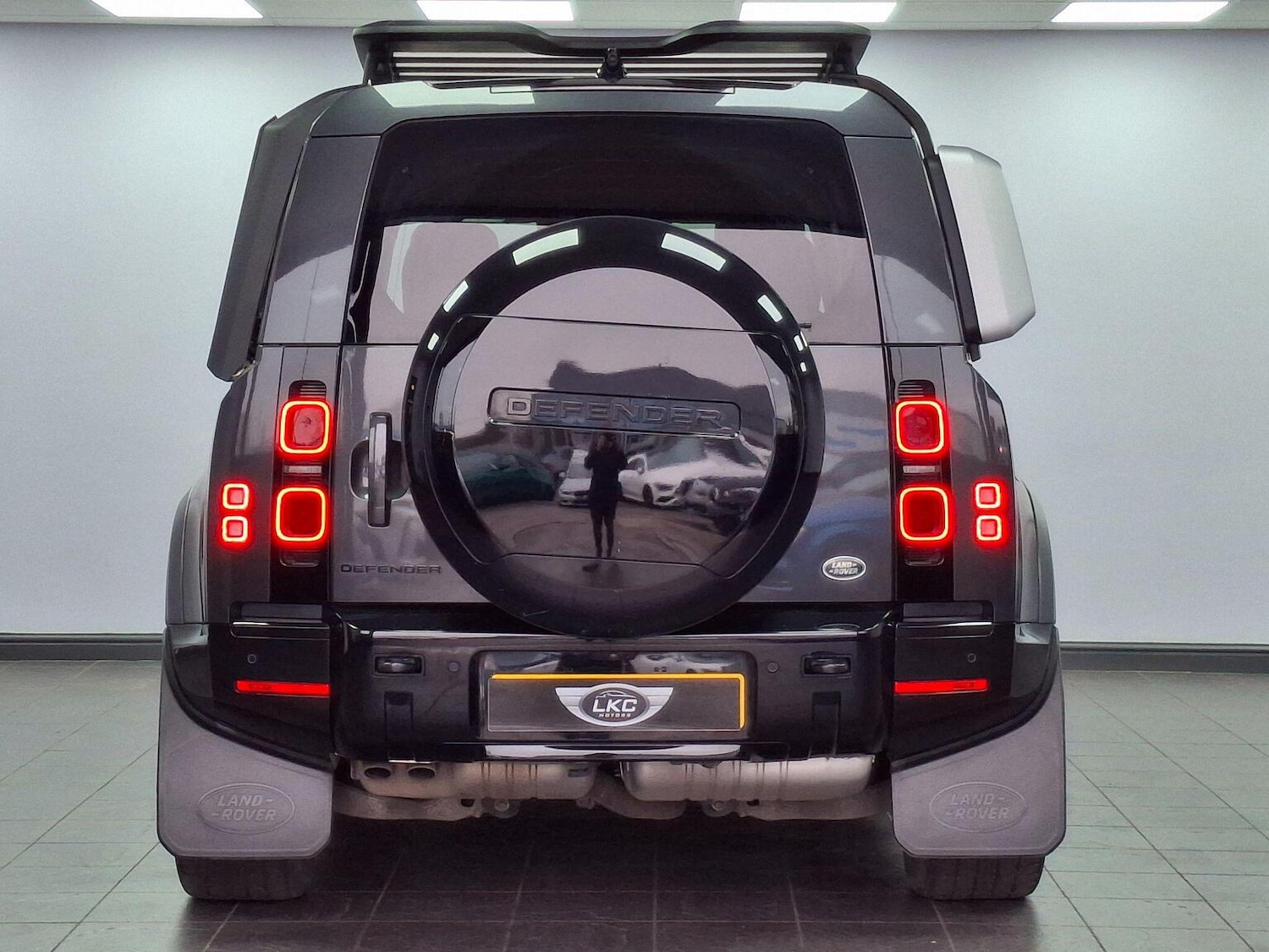 Used Land Rover Defender 2023 for sale - 77781813: Photo 63