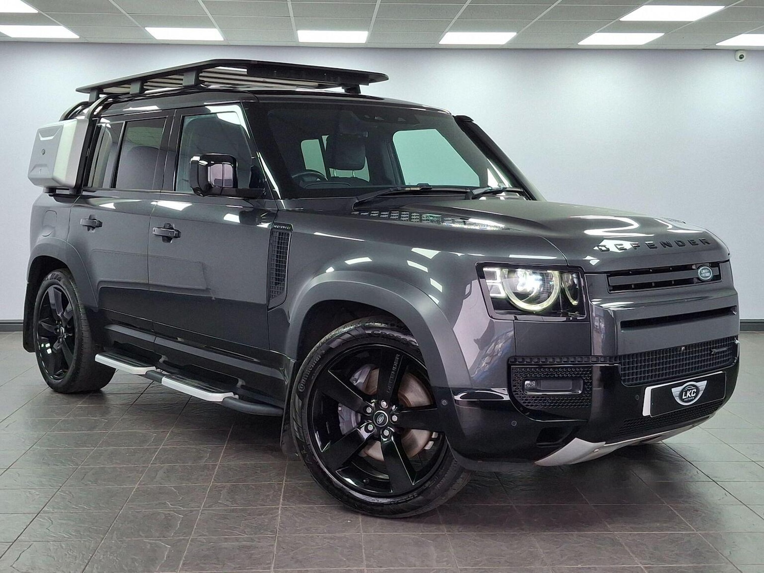 Used Land Rover Defender 2023 for sale - 77781813: Photo 73