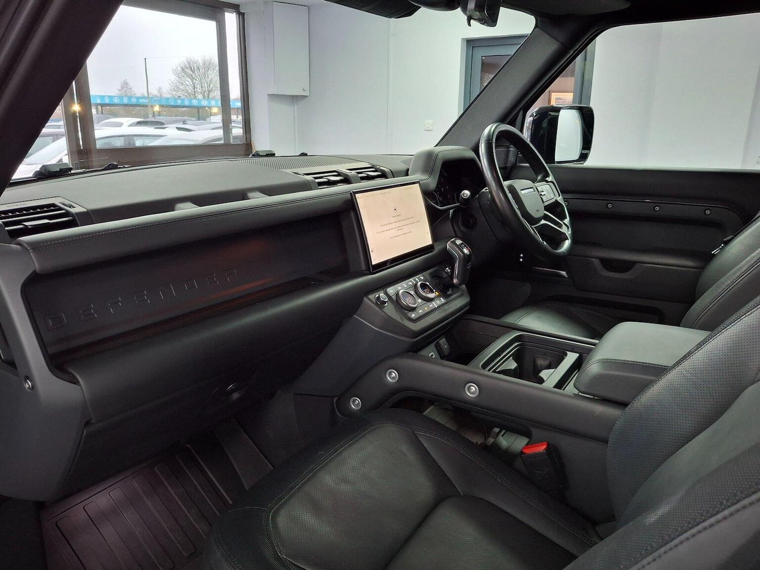 Used Land Rover Defender 2023 for sale - 77781813: Photo 75