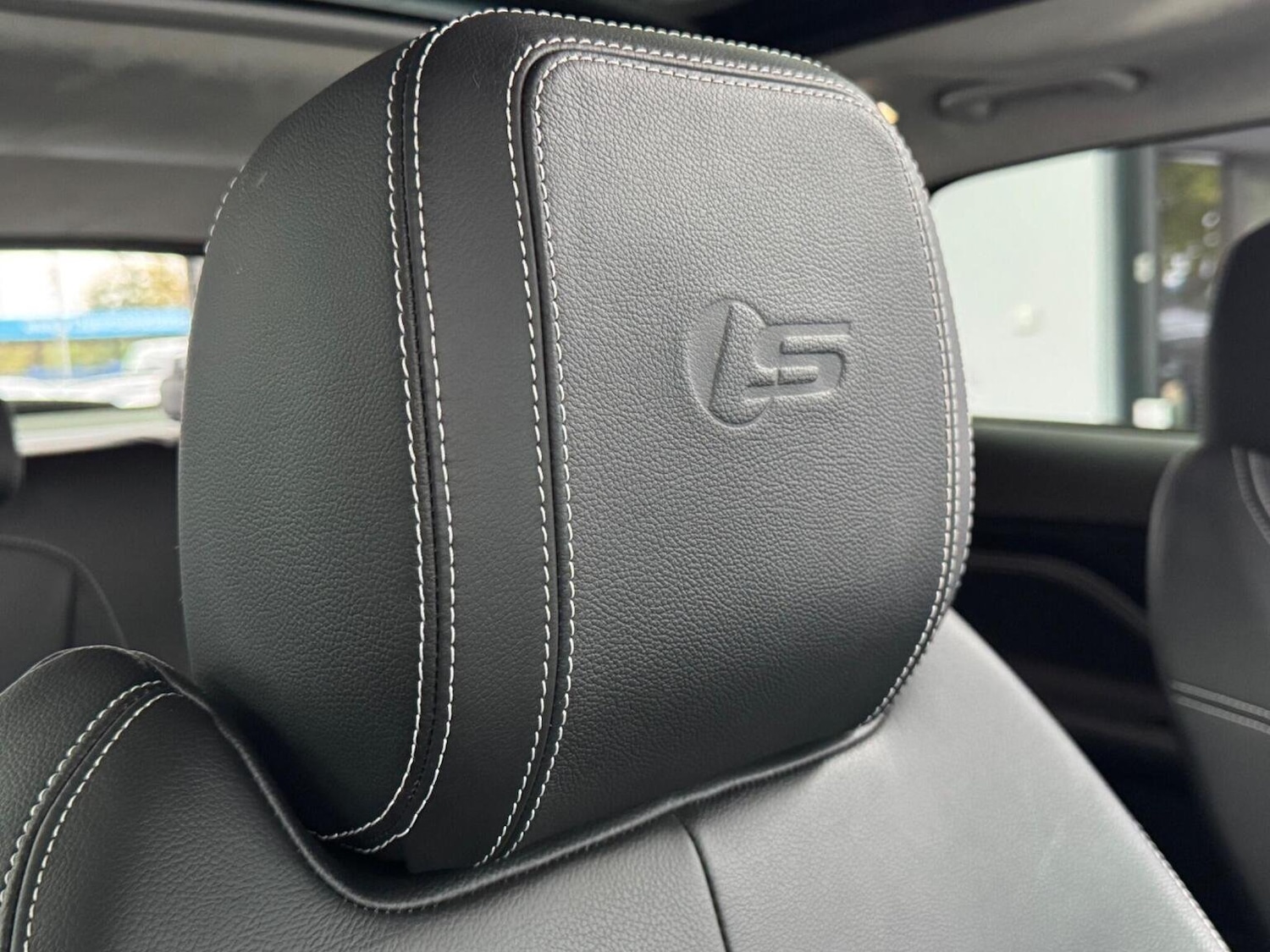 Used Jaguar F-Pace 2018 for sale - 76313891: Photo 36