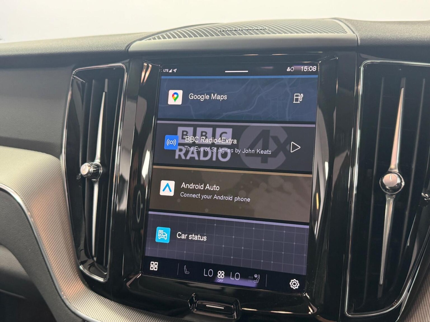 Used Volvo XC60 2024 for sale - 76430986: Photo 31