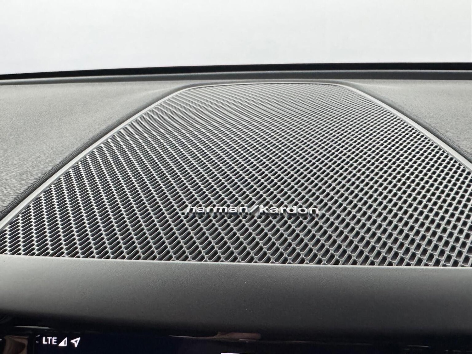 Used Volvo XC60 2024 for sale - 76430986: Photo 35