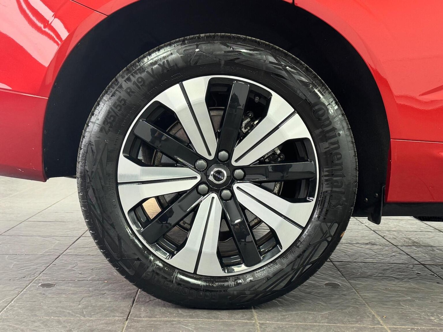 Used Volvo XC60 2024 for sale - 76430986: Photo 44