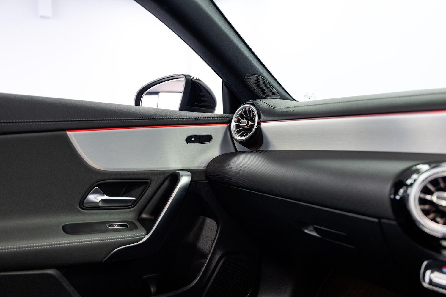 Used Mercedes-Benz CLA 2022 for sale - 75962770: Photo 63