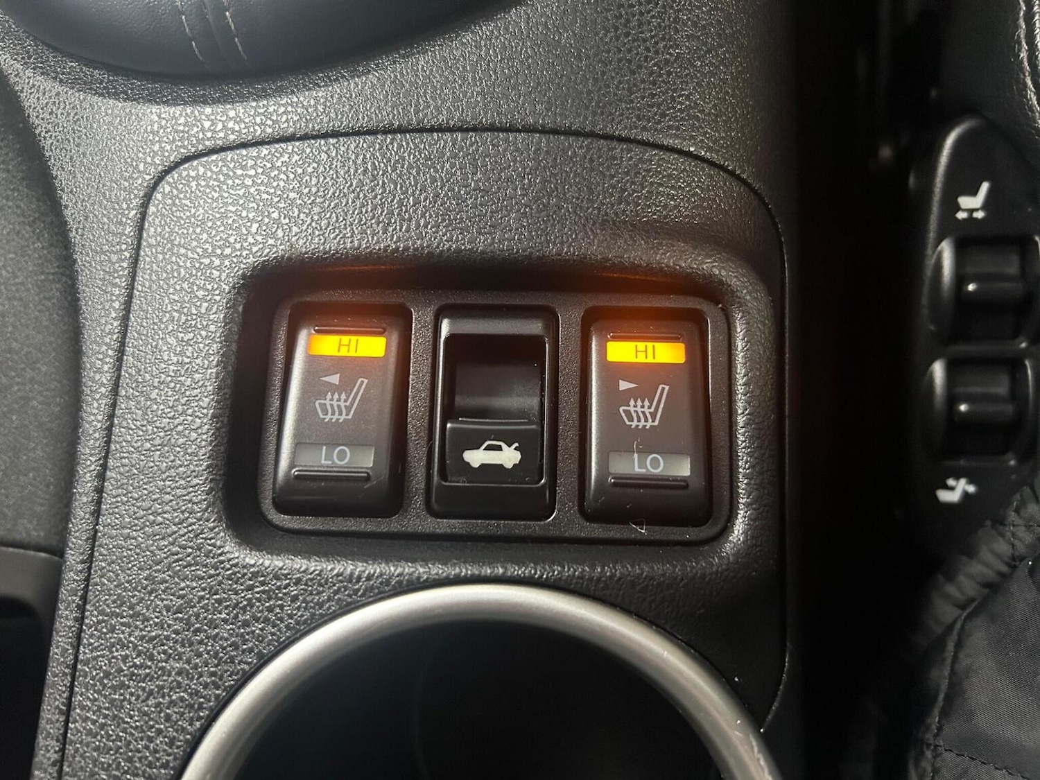 Used Nissan 370 Z 2020 for sale - 76897004: Photo 13