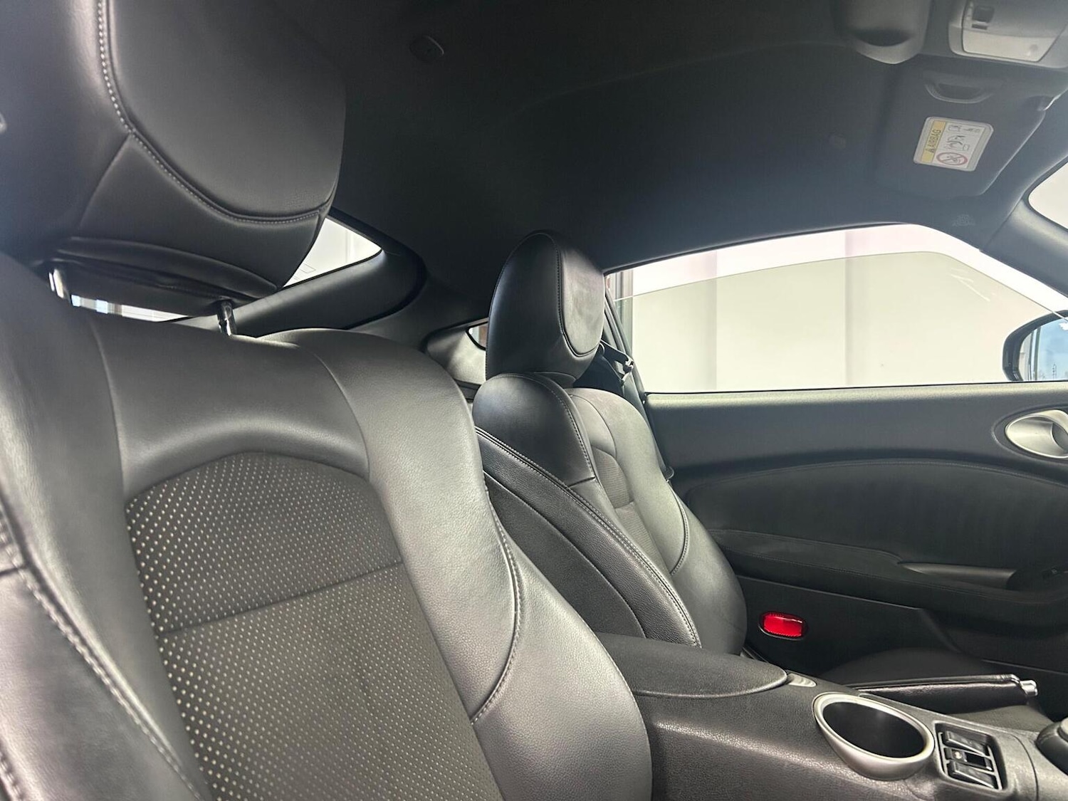 Used Nissan 370 Z 2020 for sale - 76897004: Photo 28