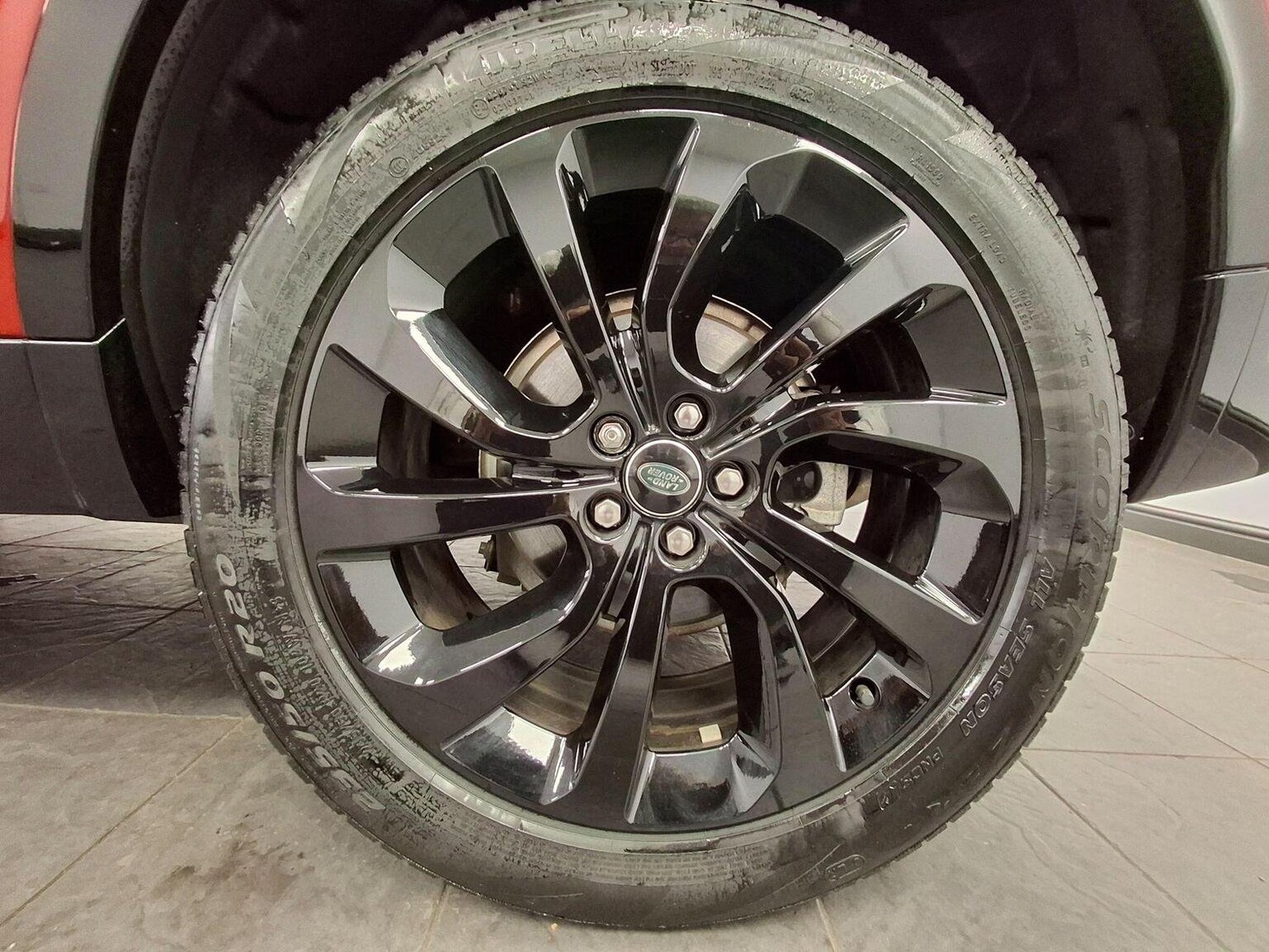 Used Land Rover Discovery Sport 2023 for sale - 76313923: Photo 46