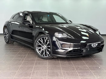 Used Porsche Taycan 2022 for sale - 79328252: Photo