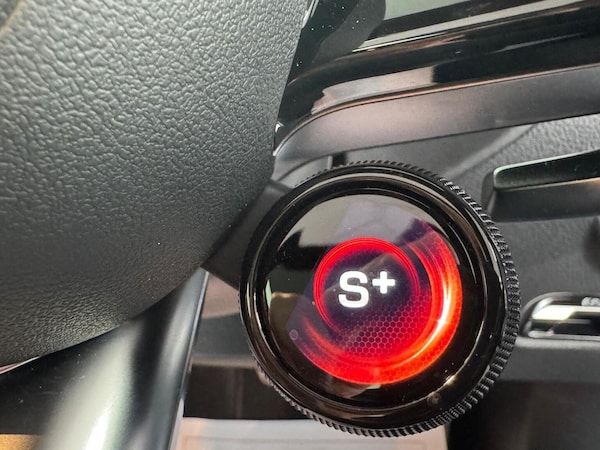 Used Mercedes-Benz C-Class 2024 for sale - 75497221: Photo 55