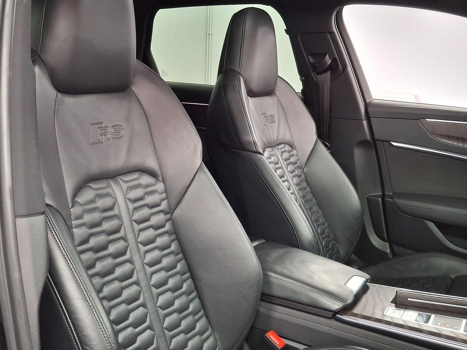 Used Audi RS6 Avant 2021 for sale - 76618622: Photo 60