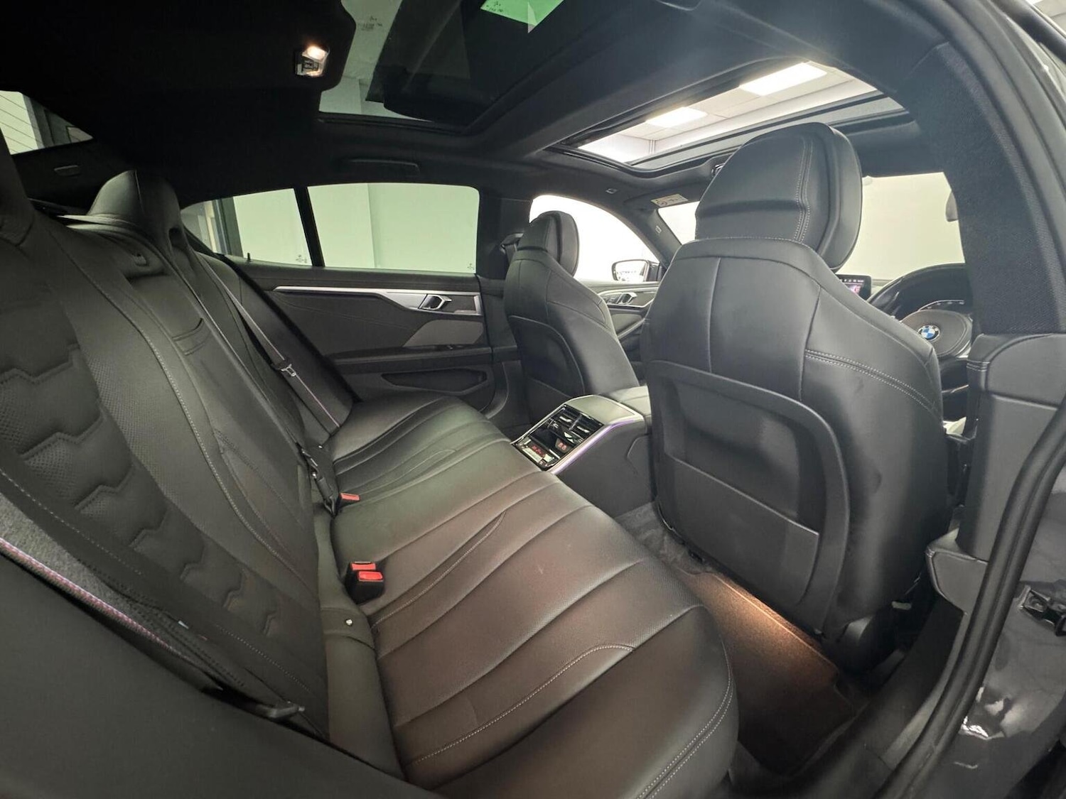 Used BMW 8 Series 2022 for sale - 76149319: Photo 45