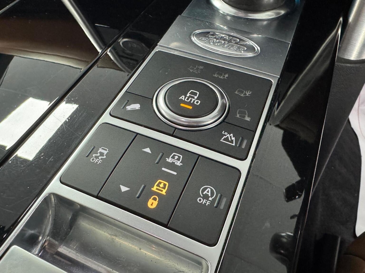 Used Land Rover Discovery 2020 for sale - 76369242: Photo 45
