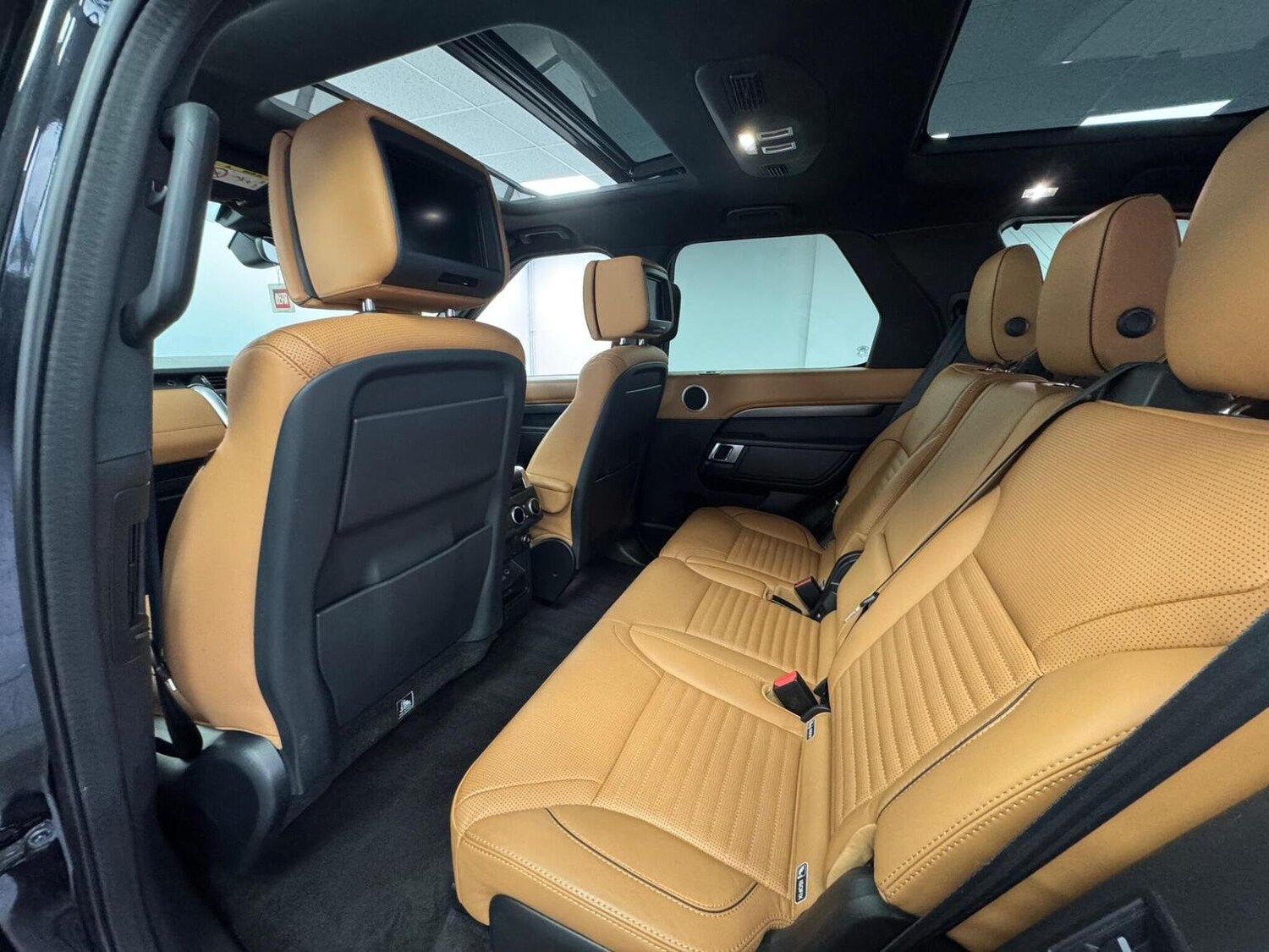 Used Land Rover Discovery 2020 for sale - 76369242: Photo 57