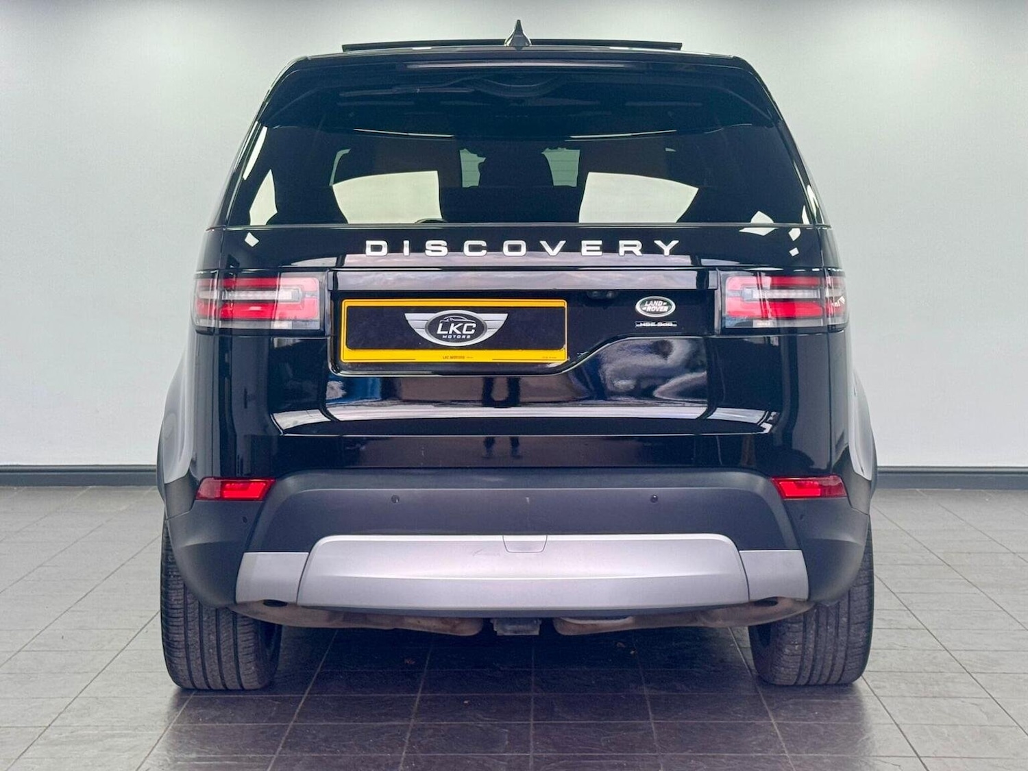 Used Land Rover Discovery 2020 for sale - 76369242: Photo 61