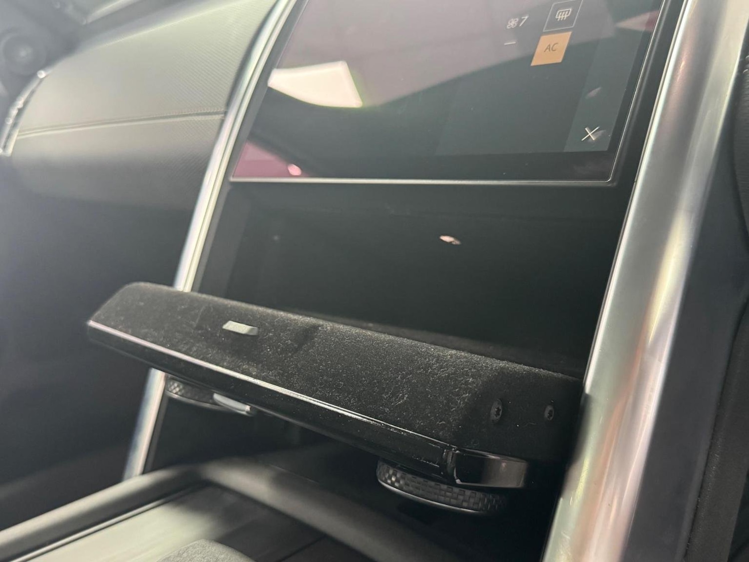 Used Land Rover Discovery 2022 for sale - 76794575: Photo 36