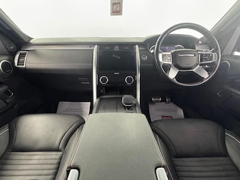 Used Land Rover Discovery 2022 for sale - 76794575: Photo